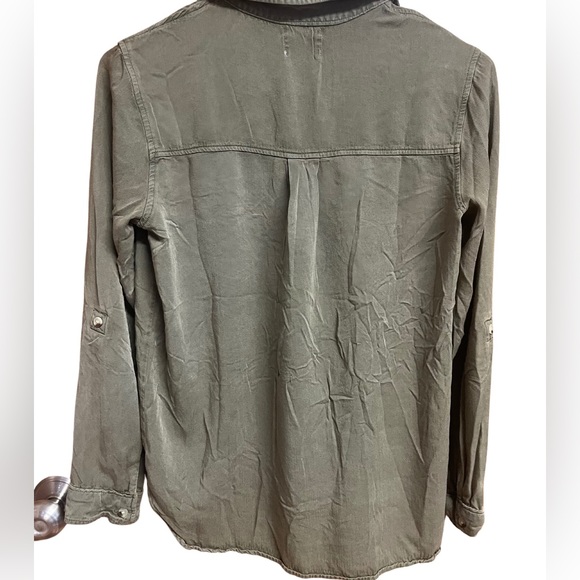 Harper Button Down Blouse Medium - Picture 4 of 7